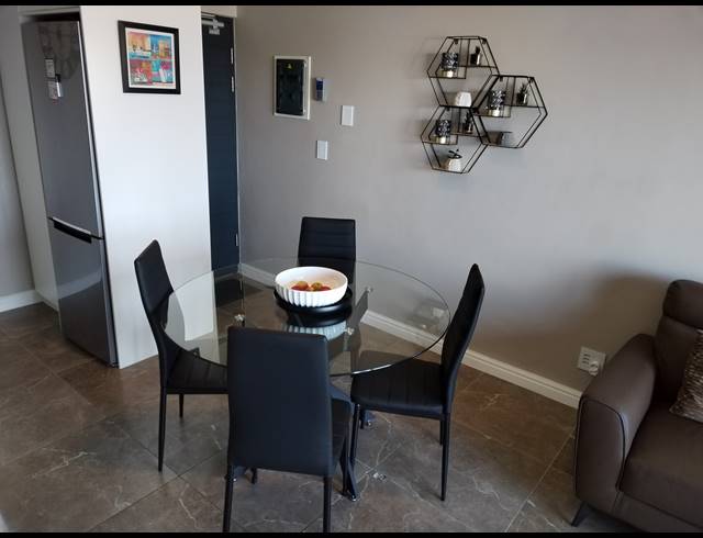 2 BEDROOM APARTMENT TO LET IN WAVES EDGE